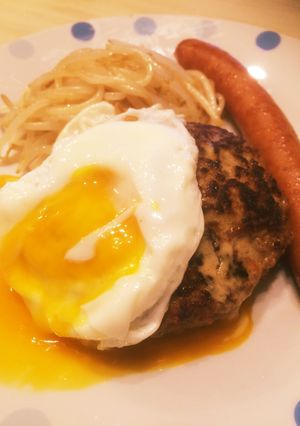 ☆内緒で野菜たっぷりチーズハンバーグ☆-レシピのメイン写真