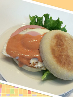 イングリッシュマフィンで朝ごはん-レシピのメイン写真