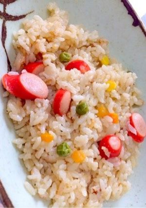 カルボナーラ炊き込みご飯・炊き込みピラフ-レシピのメイン写真