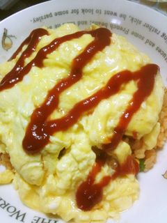 レンジでケチャップライス→オムライス-レシピのメイン写真