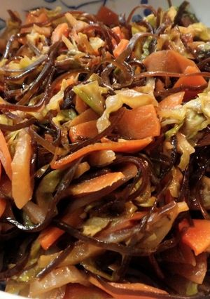 昆布の佃煮で常備菜♪千切野菜の練ゴマ和え-レシピのメイン写真