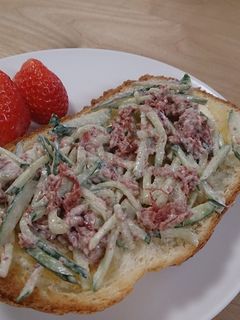 コンビーフときゅうりのトースト-レシピのメイン写真