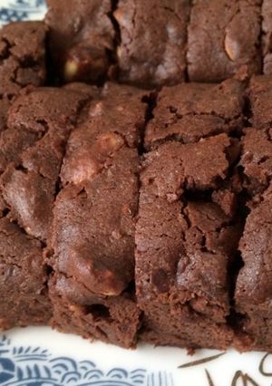 ボールひとつで米粉の簡単ブラウニー-レシピのメイン写真