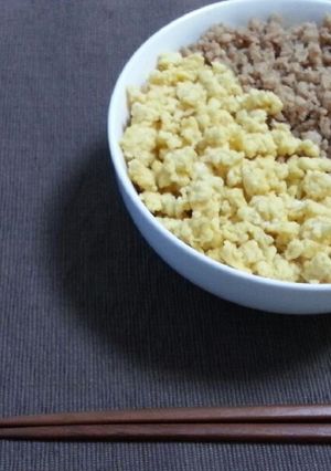 鶏そぼろ丼･鶏そぼろ弁当-レシピのメイン写真