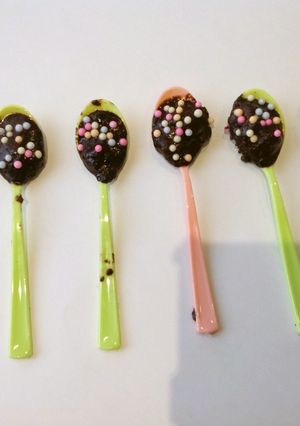 とっても簡単‼️スプーンチョコ♥️-レシピのメイン写真