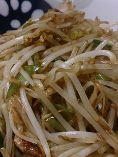 もやし炒め★余った焼そばの粉末ソース活用-レシピのメイン写真