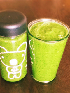 ほうれん草キウイりんごグリーンスムージー-レシピのメイン写真
