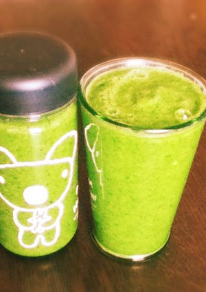 ほうれん草キウイりんごグリーンスムージー-レシピのメイン写真
