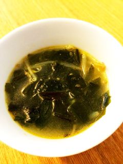 モヤシとワカメの簡単美味しい中華スープ-レシピのメイン写真