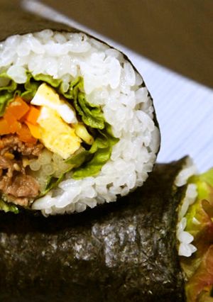 お肉で！恵方巻・太巻・巻き寿司を作ろう♪-レシピのメイン写真