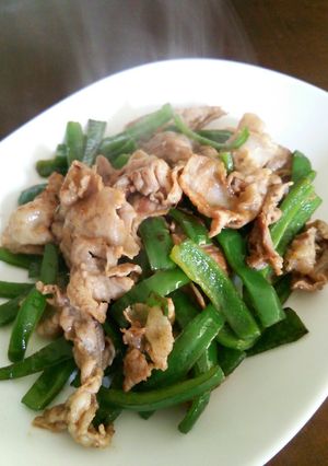 簡単！豚肉とピーマンの塩胡椒炒め-レシピのメイン写真