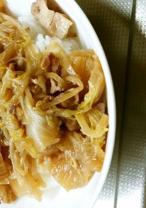白菜と豚肉すき焼き風丼-レシピのメイン写真