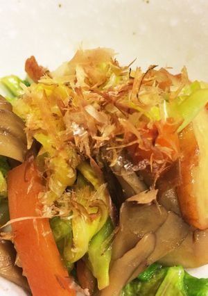 キャベツ＊舞茸の炒め煮-レシピのメイン写真