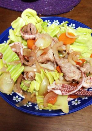 旬の真イカとキャベツ醤油バター炒め-レシピのメイン写真