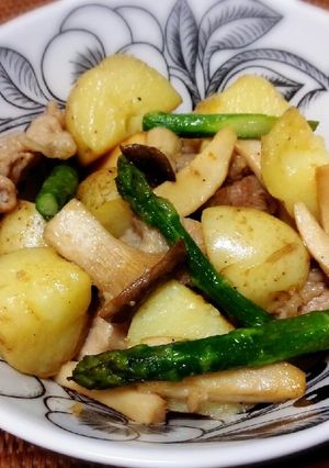 簡単☆新じゃがと豚肉のバター醤油炒め-レシピのメイン写真