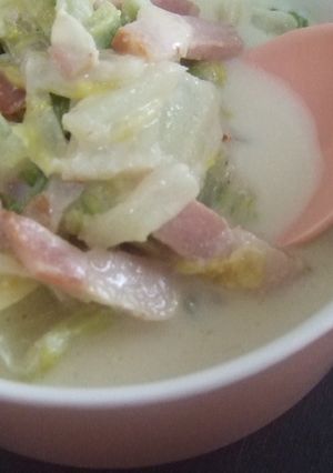 白菜とベーコンのＷミルク煮（バター風味）-レシピのメイン写真