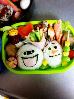 キャラ弁 ウィスパー,オラフおにぎり-レシピのメイン写真