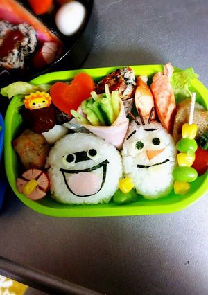 キャラ弁 ウィスパー，オラフおにぎり-レシピのメイン写真