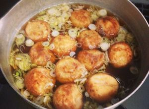 すぐできる！冷凍たこ焼きの簡単スープ-レシピのメイン写真