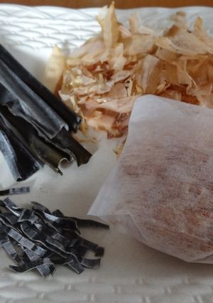 超手抜き！ 鰹の削り節と昆布の出汁で煮物-レシピのメイン写真