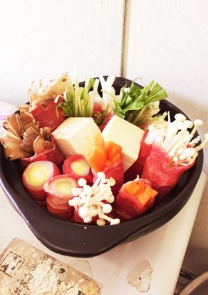 子供も食べやすい肉巻き野菜鍋♪-レシピのメイン写真