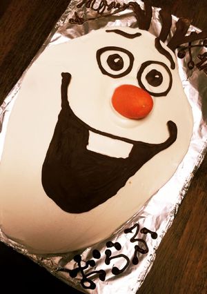 デコレーションケーキ★オラフ-レシピのメイン写真