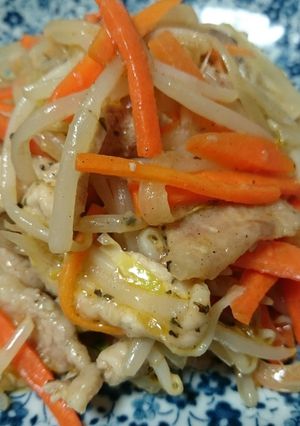豚肉と野菜の炒め物バジル風味-レシピのメイン写真