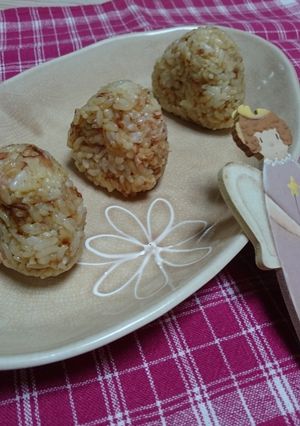 残りご飯で☆おかかおむすび-レシピのメイン写真
