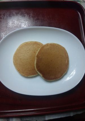 ほんのりプリン風ホットケーキ-レシピのメイン写真