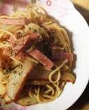 節約！じゃがいもと魚肉ソーセージのパスタ
