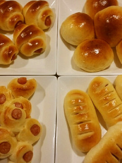 HBで3種類のウィンナーパン-レシピのメイン写真