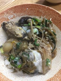 リメイク・すき焼きの残りで・牛玉丼-レシピのメイン写真