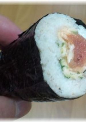 食パンを巻いた寿司(恵方巻き)？-レシピのメイン写真