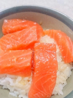 体を温める食材 サーモン丼♬-レシピのメイン写真