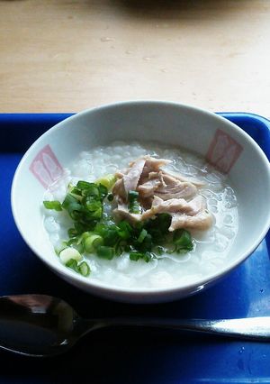 鶏肉スープの絶品おかゆ-レシピのメイン写真