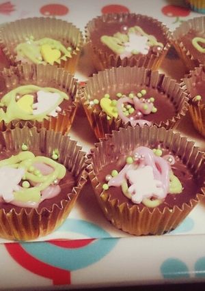 型チョコ＊トッピング＊チョコペンϋ♡-レシピのメイン写真