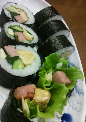 スパムと卵の巻き寿司-レシピのメイン写真