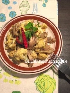 カリフラワーと舞茸のアンチョビカレー炒め-レシピのメイン写真