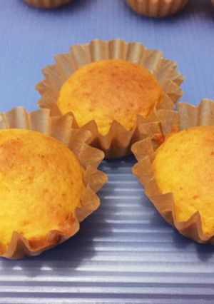 野菜ジュースでカップケーキ-レシピのメイン写真
