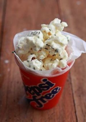 ホワイトチョコミントのポップコーン-レシピのメイン写真
