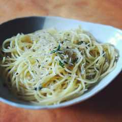 รูปของ KALDIブルスケッタでじゃこ大葉パスタ