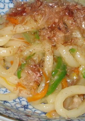 焼きうどんしょうゆ味!ＣＲＯＳＳ家定番☆-レシピのメイン写真