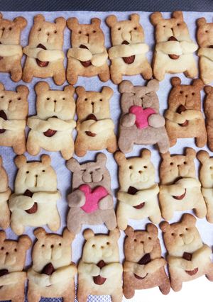 バレンタインに！くまたんの抱っこクッキー-レシピのメイン写真