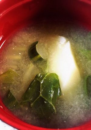 ジャガイモ白菜のお味噌汁-レシピのメイン写真
