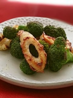 ブロッコリーと竹輪のカレー炒め-レシピのメイン写真