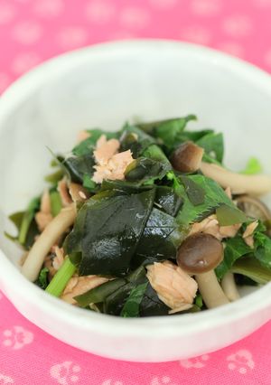 独特の香り楽しむあしたばのポン酢醤油和え-レシピのメイン写真
