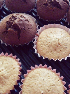 チョコとジャムのカップケーキ☆サラダ油で-レシピのメイン写真