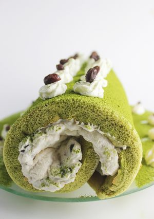 小豆のふわふわ抹茶ロールケーキ-レシピのメイン写真