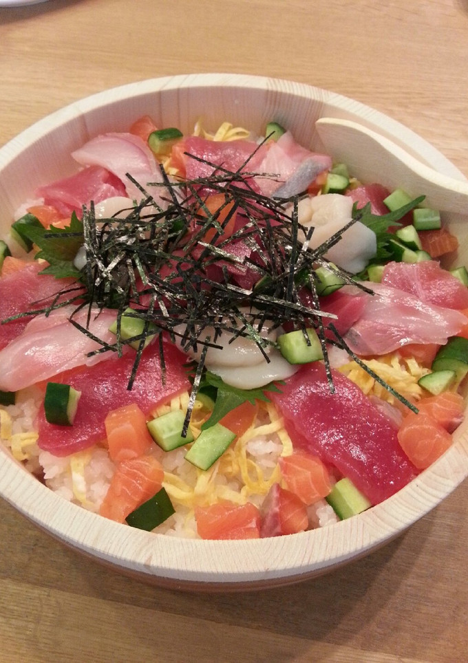 華やか！！手作りすし酢でちらし寿司☆-レシピのメイン写真