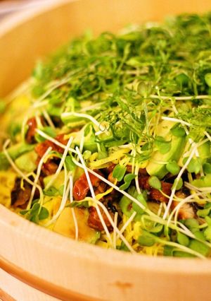 相性抜群！うなぎとアボカドのちらし寿司-レシピのメイン写真